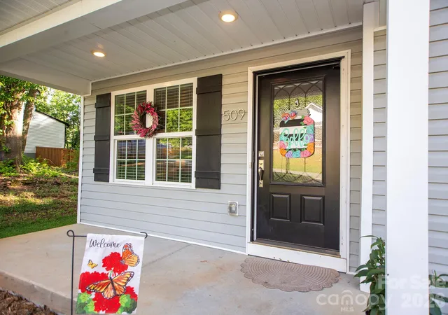 2nd image of 509 Sacco Ext, Belmont, NC 28012 | MLS# 4385625