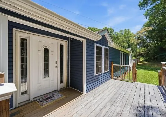 3rd image of 864 Stowe Ln, Gastonia, NC 28056 | MLS# 4385631