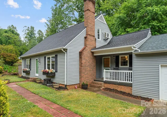 4th image of 1014 Bramblewood Ct Ne, Lenoir, NC 28645 | MLS# 4385707