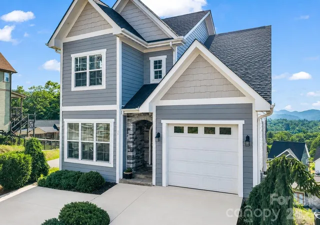 3rd image of 66 Tudor Wy, Black Mountain, NC 28711 | MLS# 4385710