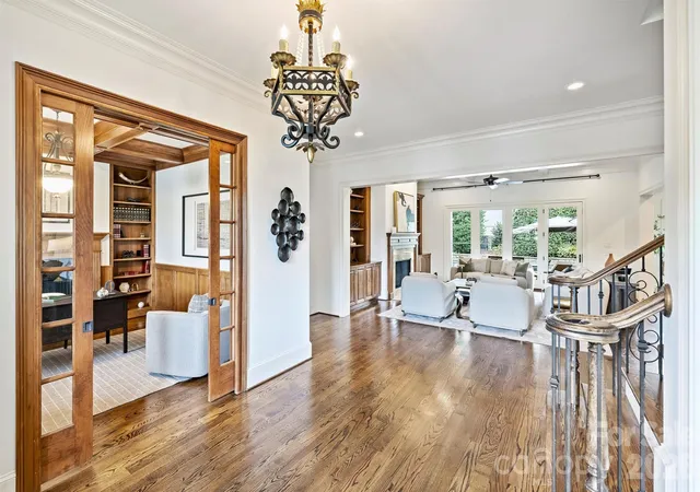 Photo 3 of Mansion for sale at 6223 Calley Glenn Ln, Charlotte, NC 28226 | MLS# 4385725 | Listing updated on 2026-10-25