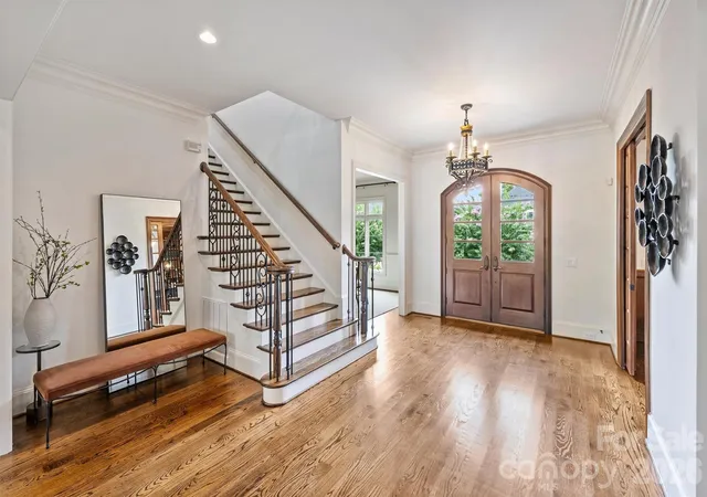 Photo 3 of Single family home for sale at 6223 Calley Glenn Ln, Charlotte, NC 28226 | MLS# 4385725 | Listing updated on 2026-10-29