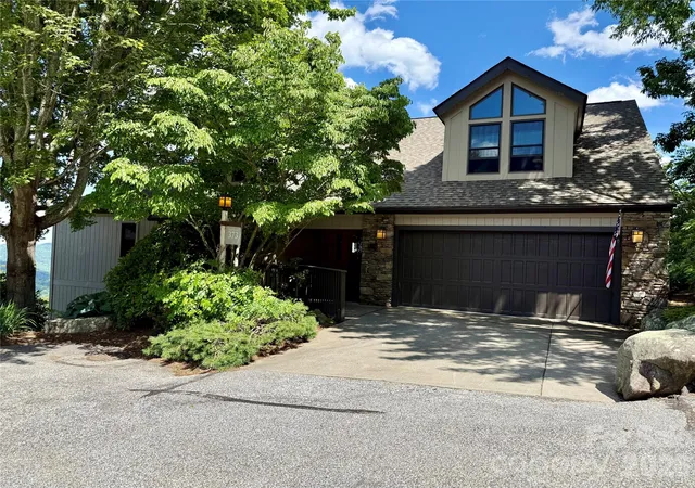 Photo 48 of Single family home for sale at 373 Rhododendron Ln, Burnsville, NC 28714 | MLS# 4385740 | Listing updated on 2026-06-27