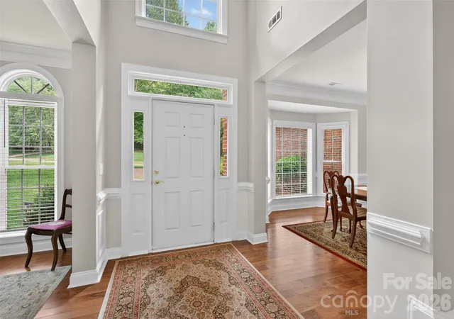 Photo 4 of Single family home for sale at 1900 Crestgate Dr, Waxhaw, NC 28173 | MLS# 4385753 | Listing updated on 2026-09-01