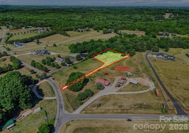 2nd image of 550 Patterson Farm Rd, Mooresville, NC 28115 | MLS# 4385758