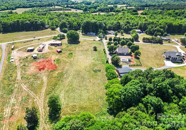 3rd image of 550 Patterson Farm Rd, Mooresville, NC 28115 | MLS# 4385758