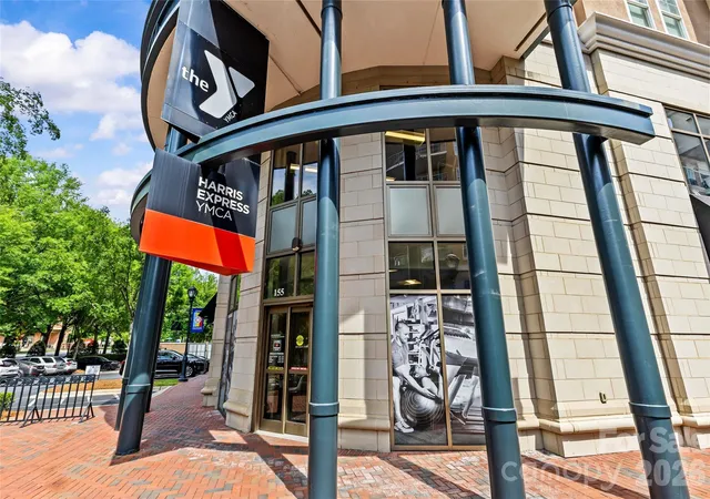 36th image of 4620 Piedmont Row Dr #614, Charlotte, NC 28210 | MLS# 4385763