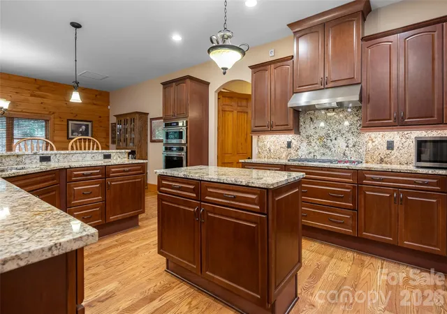 Photo 3 of Single family home for sale at 145 Glen Trillium Dr, Fletcher, NC 28732 | MLS# 4385771 | Listing updated on 2026-08-07