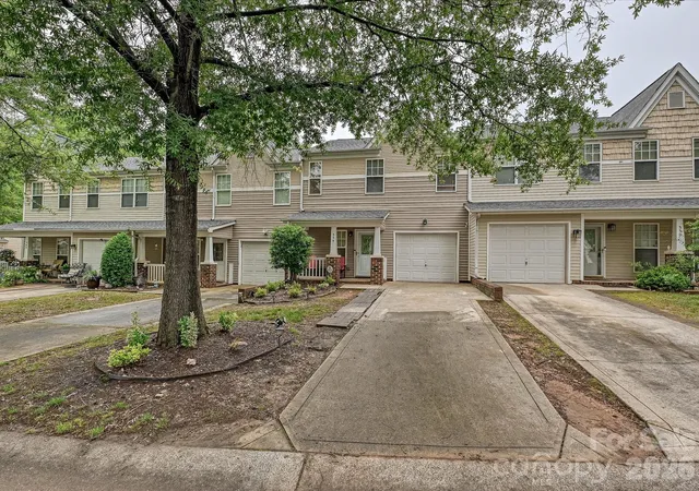 23rd image of 334 Bridal Veil Dr, Charlotte, NC 28217 | MLS# 4385811