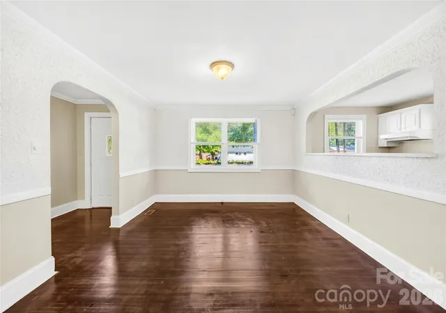 4th image of 4418 N Sharon Amity Rd, Charlotte, NC 28205 | MLS# 4385812
