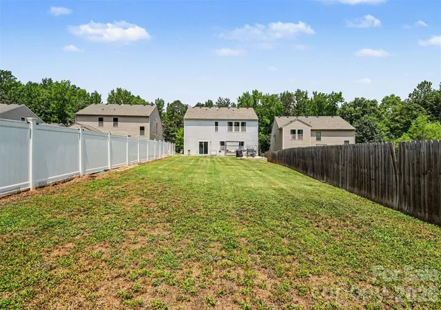 Homes for sale in Charlotte, NC | 3623 Hayden Dr, Charlotte, NC 28269 | MLS# 4385829