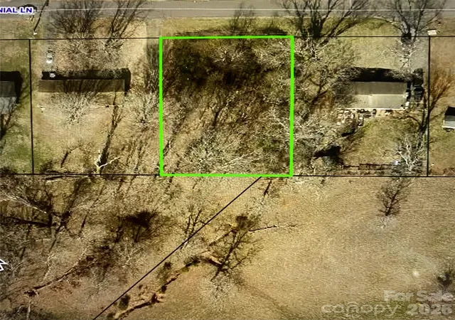 2nd image of 2061 Colonial Ln #17/E, Hickory, NC 28601 | MLS# 4385830