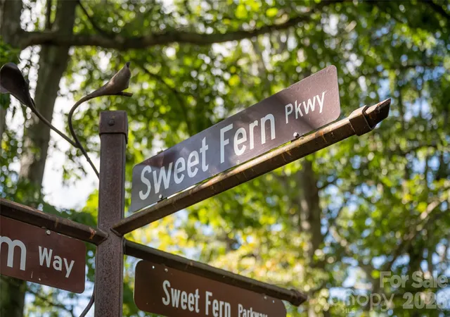 4th image of 68 Sweet Fern Pkwy, Asheville, NC 28804 | MLS# 4385832