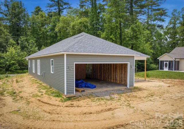 3rd image of 212 Eagle Lndg #28, Morganton, NC 28655 | MLS# 4385836