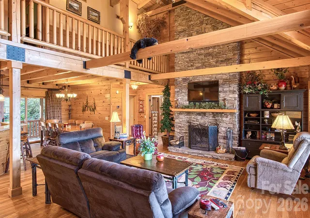 Photo 3 of Single family home for sale at 40 Adohi Trl, Maggie Valley, NC 28751 | MLS# 4385842 | Listing updated on 2026-09-01