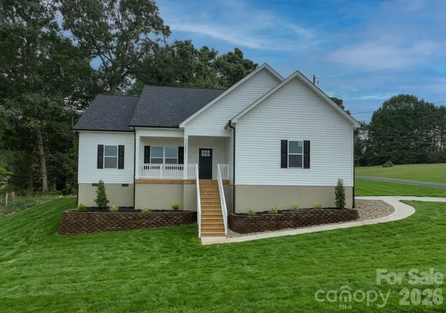 Photo 3 of Single family home for sale at 38068 Porter Rd, Albemarle, NC 28001 | MLS# 4385883 | Listing updated on 2026-09-29