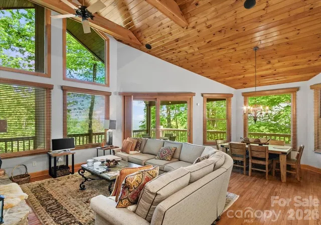 Photo 4 of Single family home for sale at 15 Ivy Point Ln, Burnsville, NC 28714 | MLS# 4385894 | Listing updated on 2026-09-01