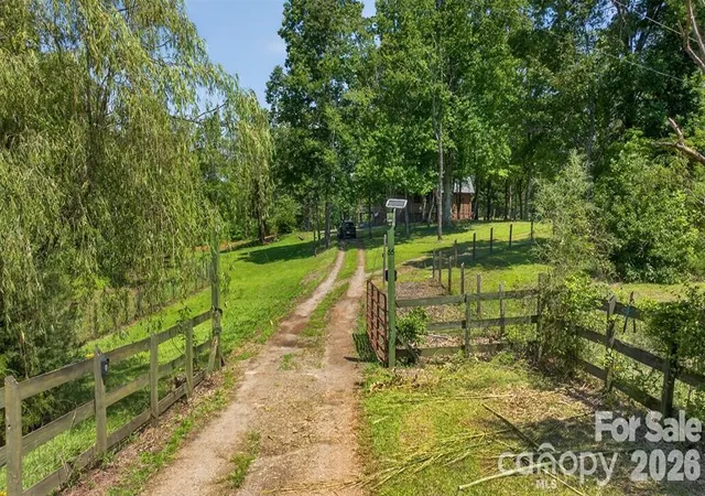 4th image of 00 Misery Ridge Trl, Mill Spring, NC 28756 | MLS# 4385906