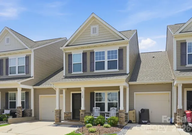 Townhouse for sale at 112 B Davenport Dr, Statesville, NC 28677 | MLS# 4385961