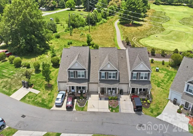 Photo 1 of Townhouse for sale at 112 B Davenport Dr, Statesville, NC 28677 | MLS# 4385961 | Listing updated on 2026-07-16