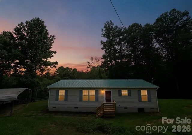 Homes for sale in Asheville, NC | 2094 Wilson Rd, Asheville, NC 28806 | MLS# 4385974