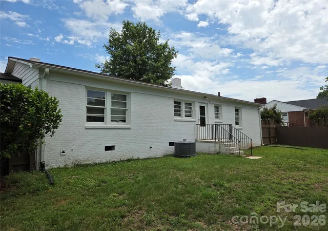 Homes for sale in Cherryville, NC | 707 E 1St St, Cherryville, NC 28021 | MLS# 4385987