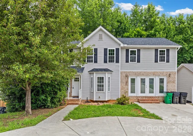 Homes for sale in Charlotte, NC | 6226 Dumont Ln, Charlotte, NC 28269 | MLS# 4385992