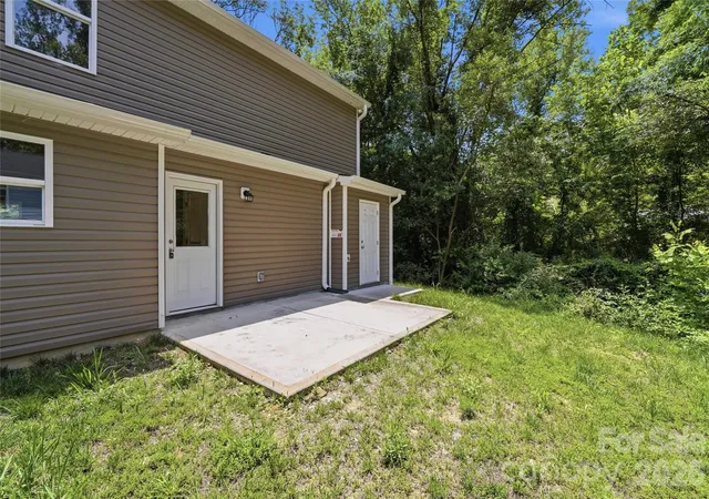 23rd image of 422 Kershaw St, Lancaster, SC 29720 | MLS# 4385998