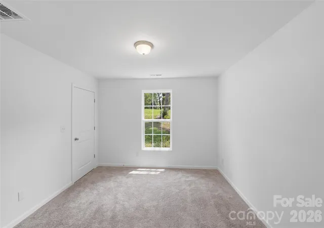 Photo 3 of Single family home for sale at 422 Kershaw St, Lancaster, SC 29720 | MLS# 4385998 | Listing updated on 2026-10-10