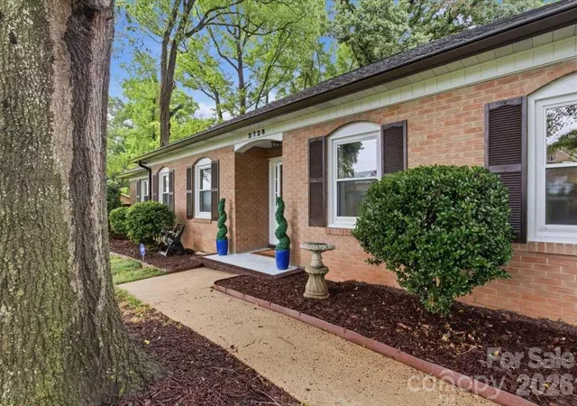 Homes for sale in Rock Hill, SC | 2728 India Hook Rd, Rock Hill, SC 29732 | MLS# 4386017