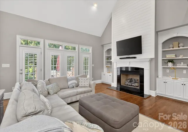 Photo 5 of Single Family Residence at 8707 Calumet Farms Dr, Waxhaw, NC 28173 | MLS# 4386051 |  | Sold on 2026-08-06
