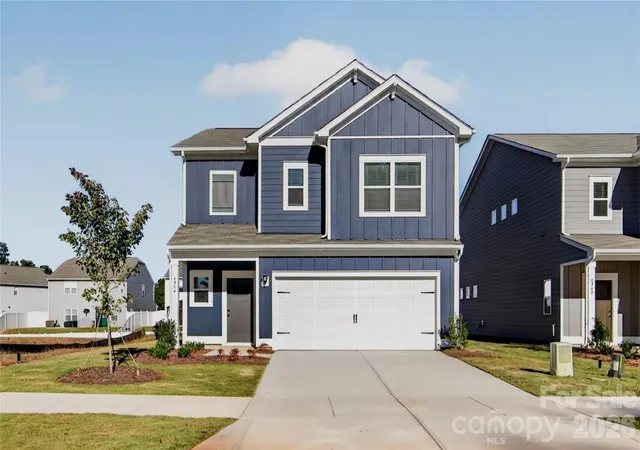 Single family home for sale at 4244 Ruth Crk Ct, Charlotte, NC 28216 | MLS# 4386097