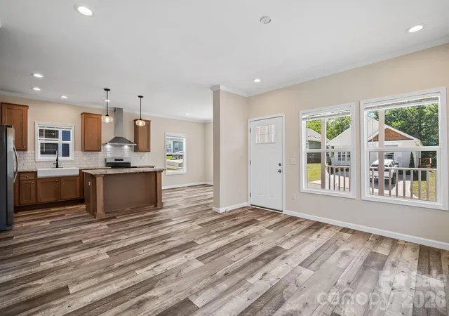 Photo 3 of Single family home for sale at 121 Bellamy Rd, Asheville, NC 28806 | MLS# 4386145 | Listing updated on 2026-09-22
