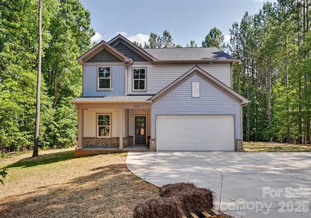 Homes for sale in Iron Station, NC | 4424 Mountain Creek Rd, Iron Station, NC 28080 | MLS# 4386175
