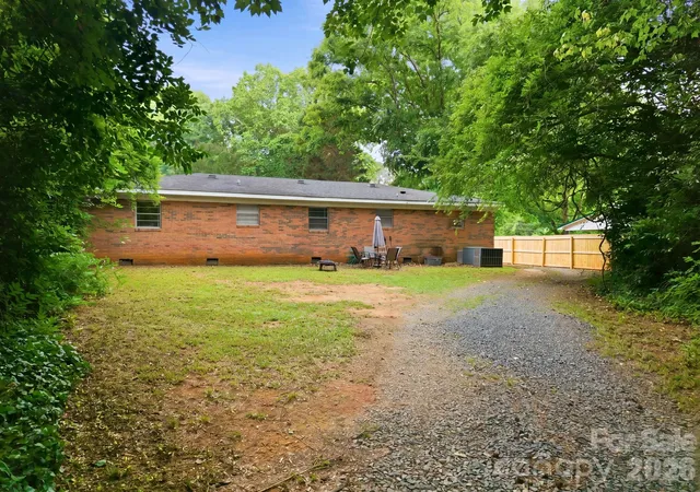 Homes for sale in Norwood, NC | 304 Shady Ln, Norwood, NC 28128 | MLS# 4386240