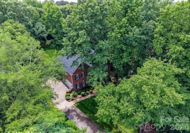43rd image of 11615 Hidden Forest Ln, Davidson, NC 28036 | MLS# 4386264