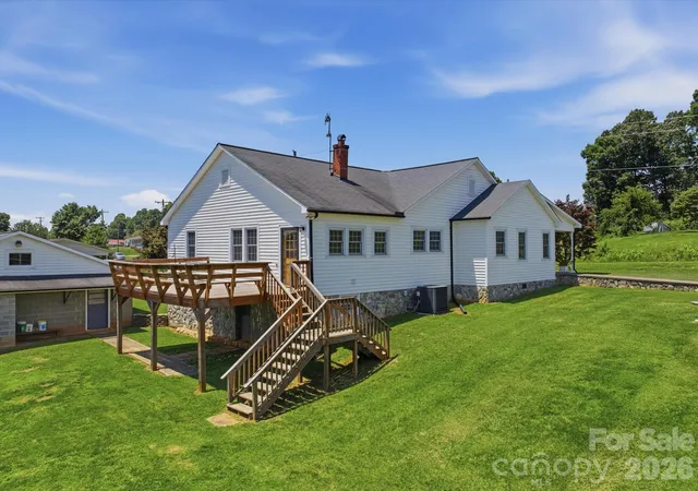 2nd image of 2401 Lail Rd, Morganton, NC 28655 | MLS# 4386286