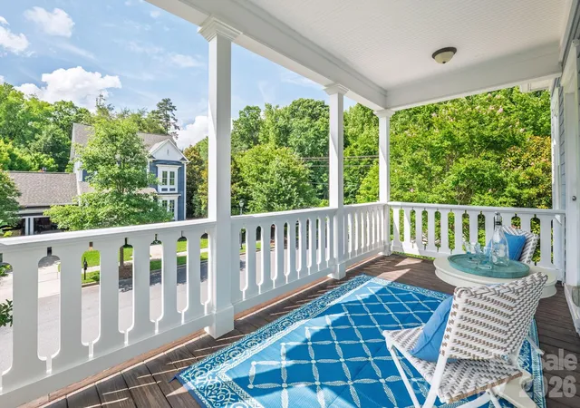 Photo 2 of Single family home for sale at 809 Elswick Ct, Fort Mill, SC 29708 | MLS# 4386301 | Listing updated on 2026-08-28