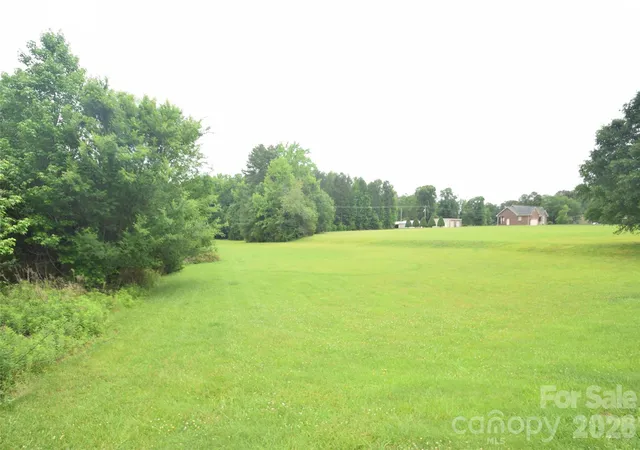 1st image of 14033 Thompson Rd, Mint Hill, NC 28227 | MLS# 4386349