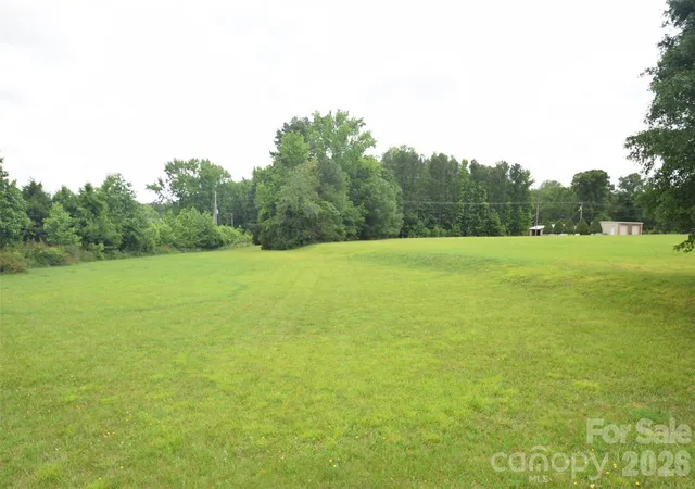 3rd image of 14033 Thompson Rd, Mint Hill, NC 28227 | MLS# 4386349