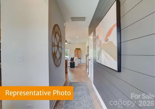 2nd image of 4231 Ruth Creek Ct, Charlotte, NC 28216 | MLS# 4386354
