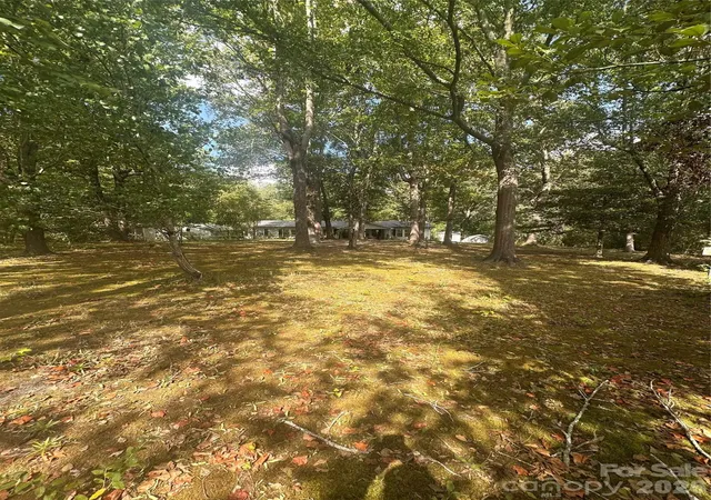 Photo 4 of Single family home for sale at 1062 Bayneswood Ln, Fort Mill, SC 29707 | MLS# 4386389 | Listing updated on 2026-09-01