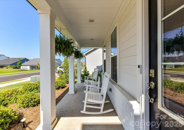 Homes for sale in Fort Mill, SC | 4230 Tournette Dr, Fort Mill, SC 29707 | MLS# 4386424