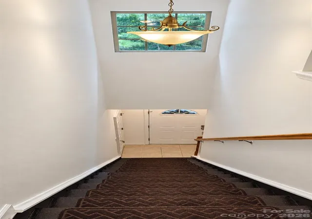 Listing Photo 2 - Condo for sale in building located at 6552 Quarterbridge Ln, Charlotte, NC 28262