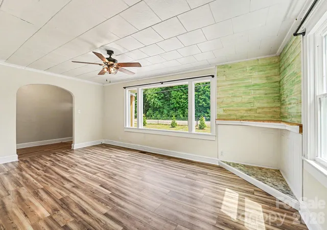 Photo 3 of Sale Pending at 3230 12th Avenue Se, Hickory, NC 28602 | MLS# 4386461 | Listing updated on 2026-09-29