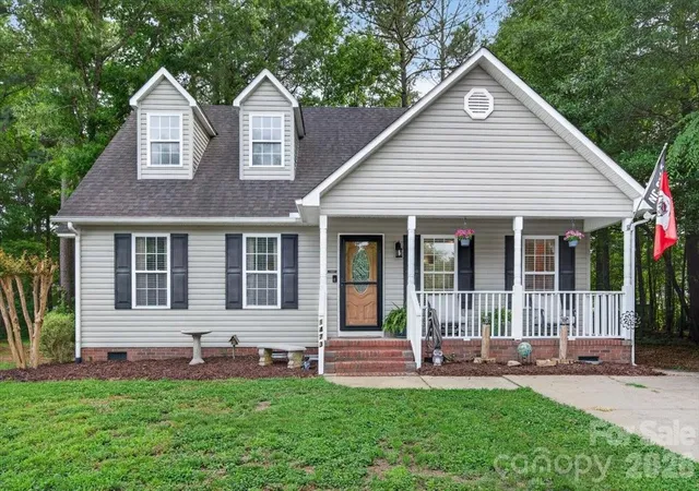 Homes for sale in Rock Hill, SC | 1473 Lowell Tr, Rock Hill, SC 29732 | MLS# 4386496