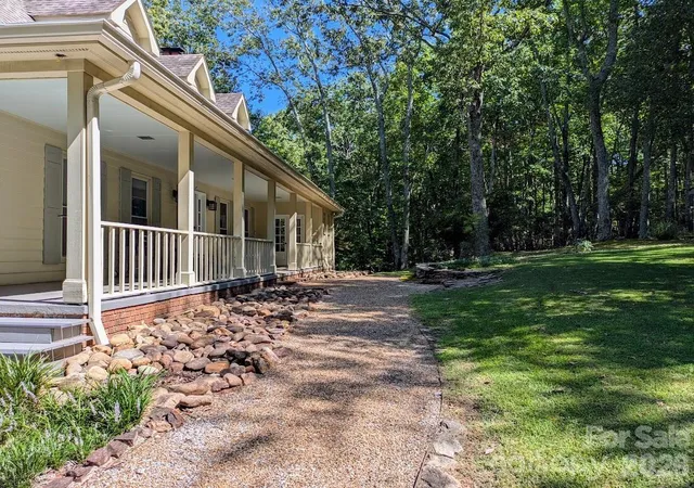 3rd image of 675 Fox Run Ln, Tryon, NC 28782 | MLS# 4386528