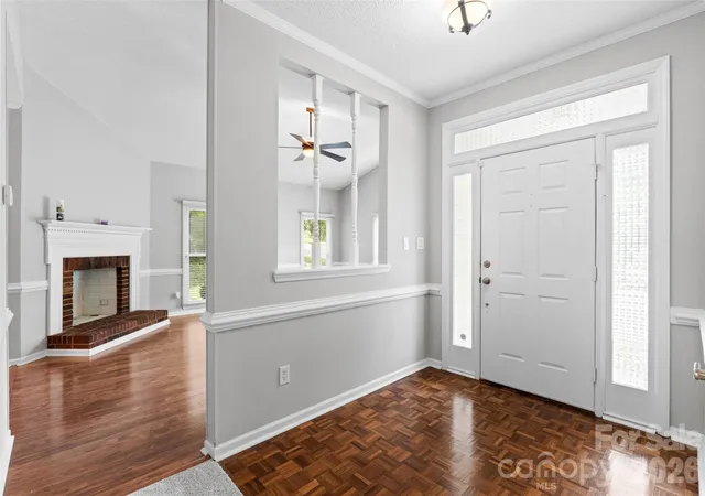 Photo 2 of Single family home for sale at 2001 Colony Hl Dr, Charlotte, NC 28214 | MLS# 4386555 | Listing updated on 2026-07-23