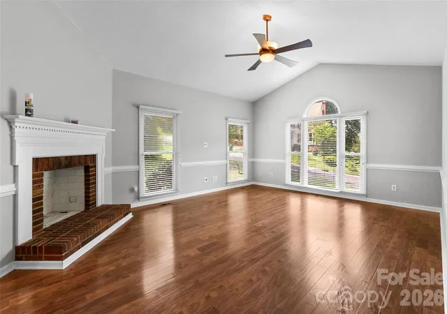 Photo 2 of Single family home for sale at 2001 Colony Hl Dr, Charlotte, NC 28214 | MLS# 4386555 | Listing updated on 2026-07-23