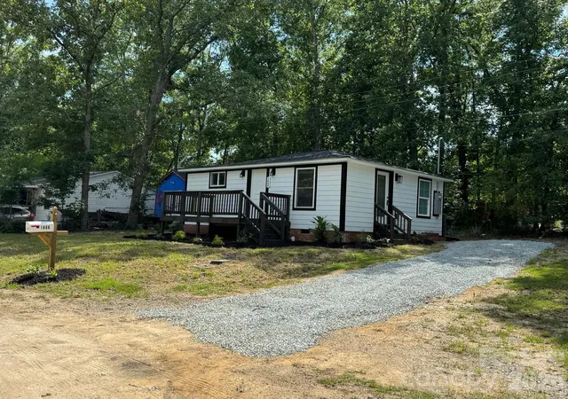 Homes for sale in Lancaster, SC | 1666 Kim St, Lancaster, SC 29720 | MLS# 4386556
